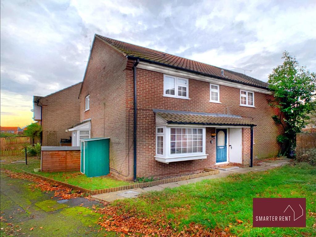Wokingham - 2 Bed Modern House - Parkingアパートメント エクステリア 写真